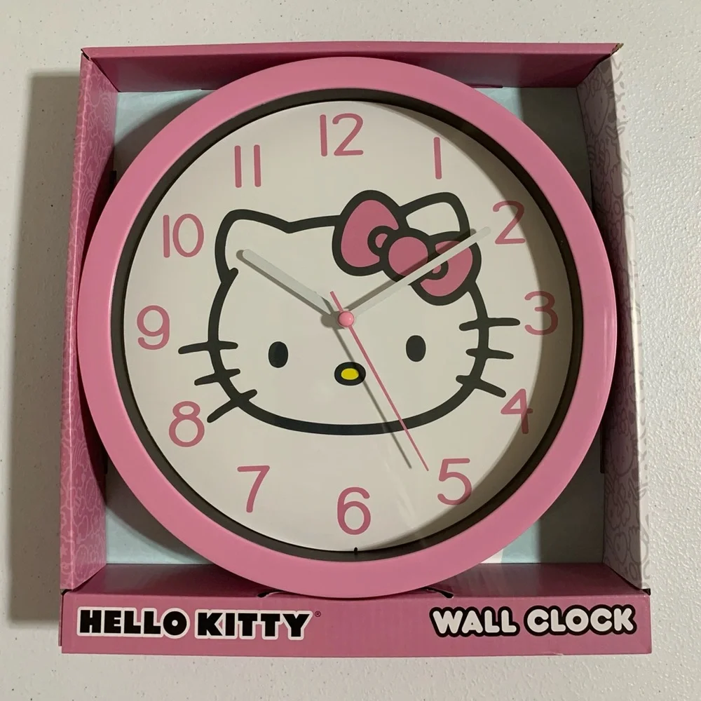 Hello Kitty by Sanrio Analog Wall Clock-New in Box